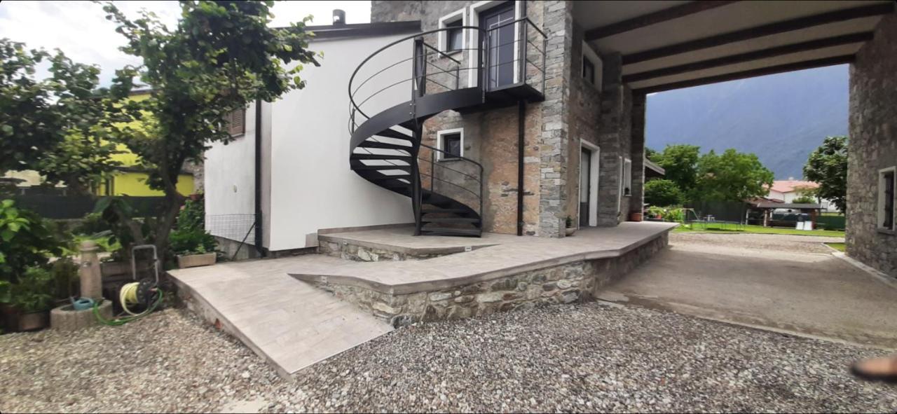 Casa Vacanze Zia Vivina B N Sorico Exterior foto