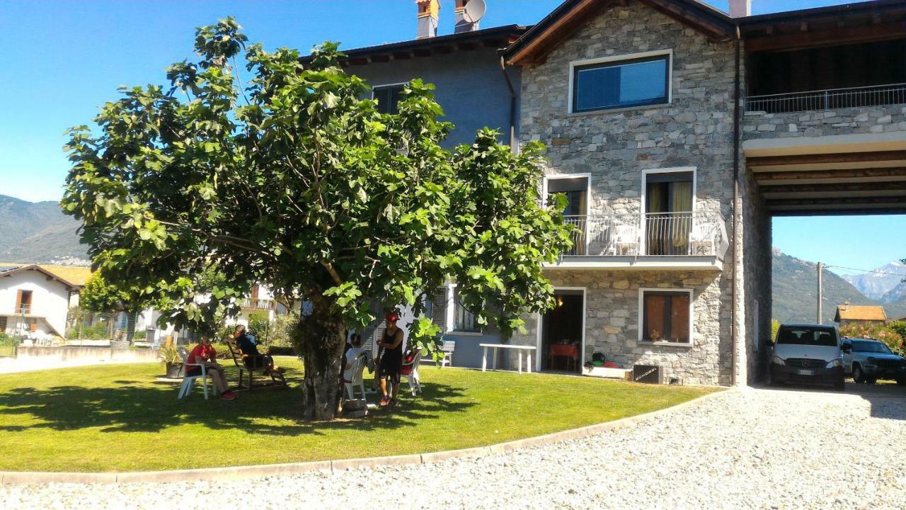 Casa Vacanze Zia Vivina B N Sorico Exterior foto